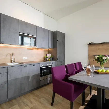 Private Living Perron Aparthotel